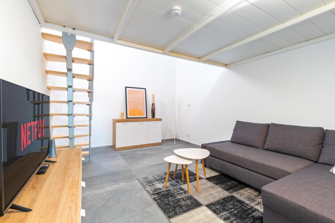 Exclusive Loft Crocetta - Free Private Parking & Wi-Fi - 5 Min To Metro Nizza - Ac Villa Turin Exterior photo